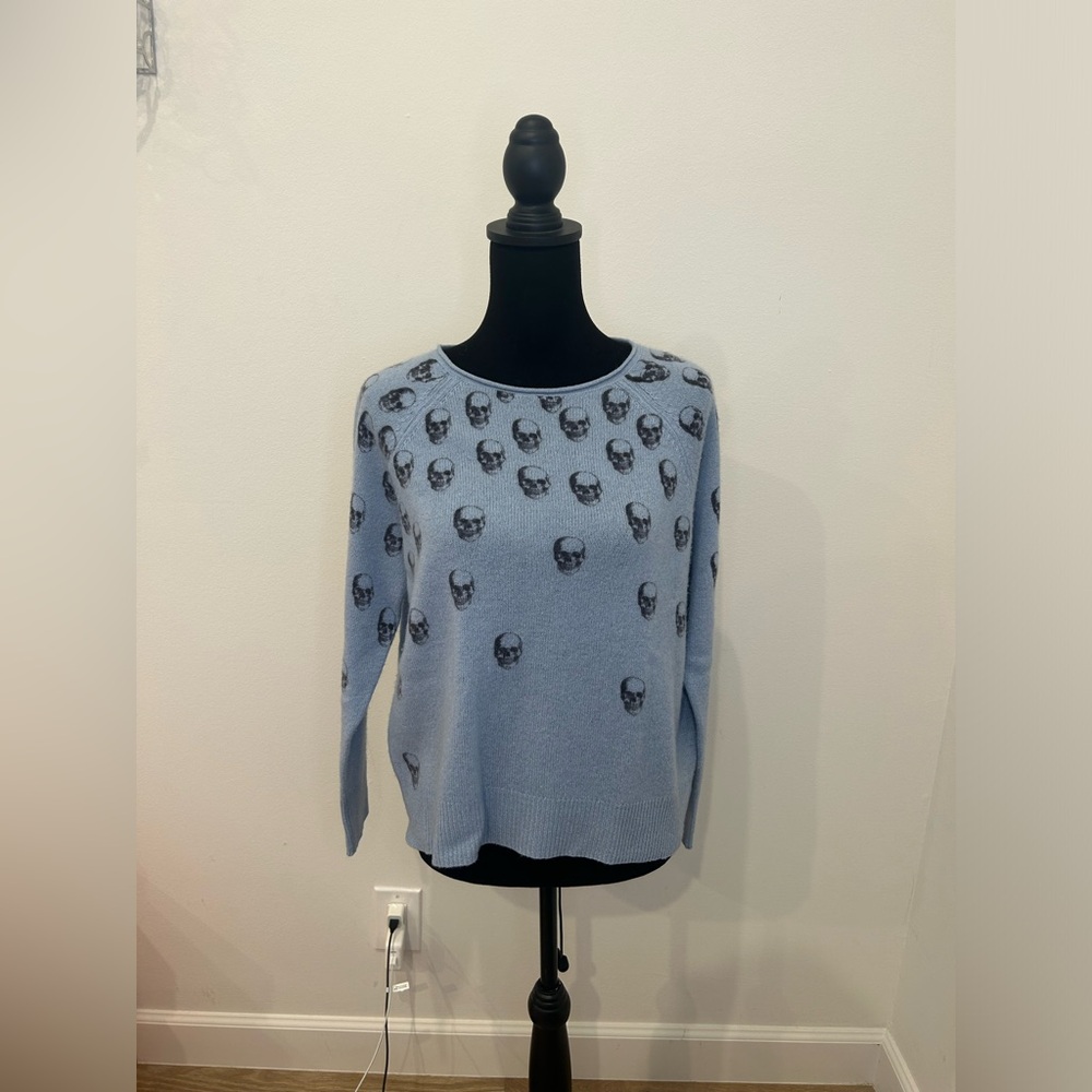 Skull Cashmere Blue Women’s Pullover Sweater Size Small
